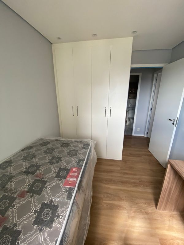 Apartamento à venda com 2 quartos, 57m² - Foto 17