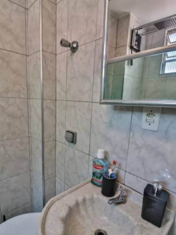 Apartamento à venda com 1 quarto, 40m² - Foto 19