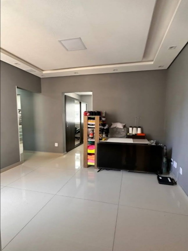 Apartamento à venda com 1 quarto, 40m² - Foto 1