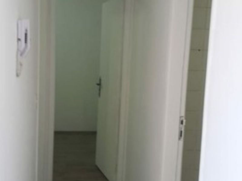 Apartamento à venda com 2 quartos, 39m² - Foto 3