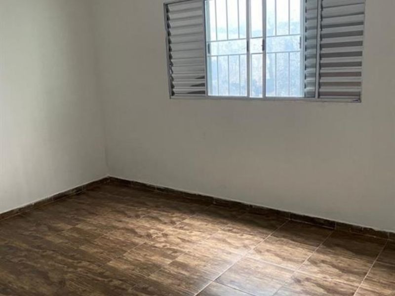 Casa à venda com 2 quartos, 70m² - Foto 7