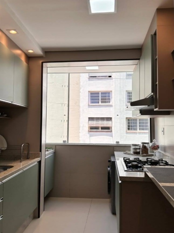 Apartamento à venda com 1 quarto, 40m² - Foto 12