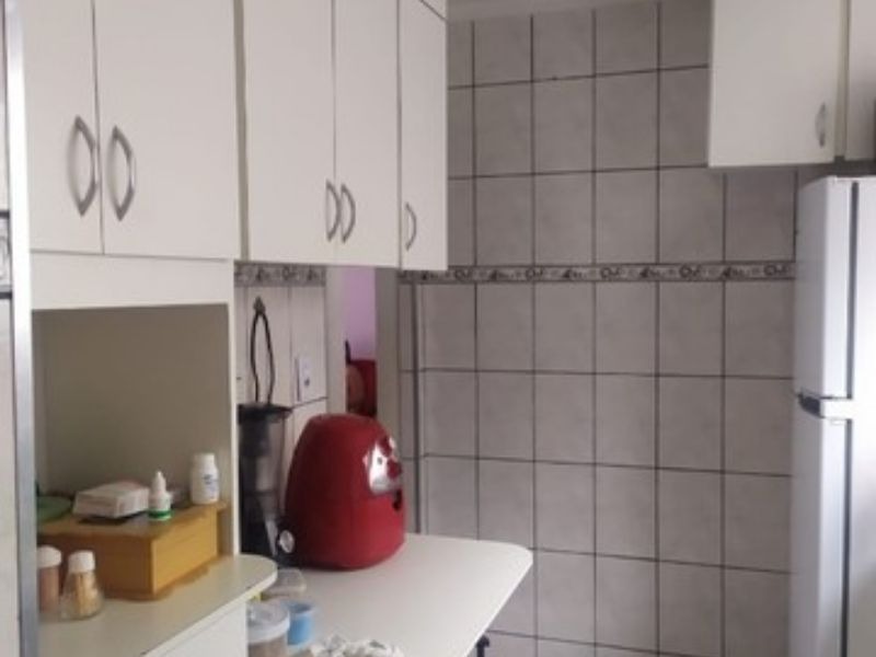 Apartamento à venda com 2 quartos, 52m² - Foto 10