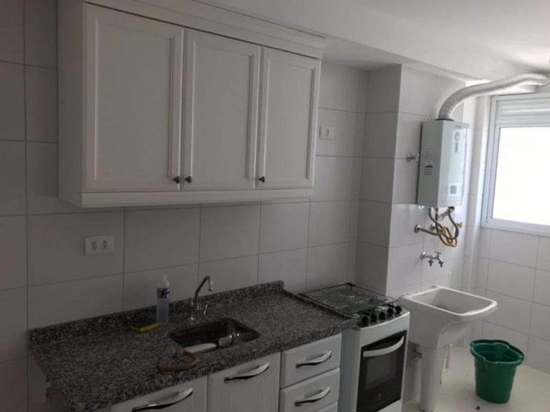 Apartamento à venda com 2 quartos, 62m² - Foto 6