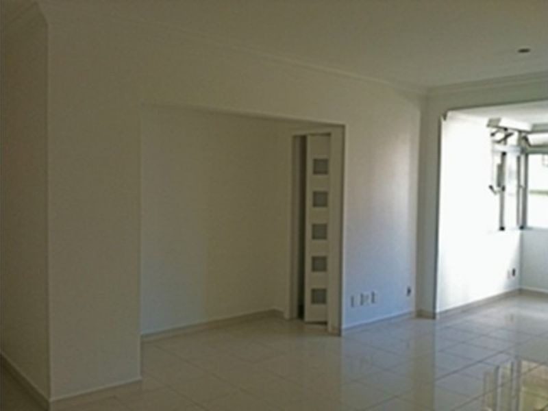 Apartamento à venda com 3 quartos, 110m² - Foto 5