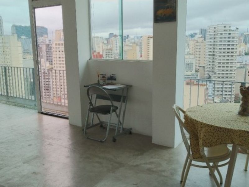 Apartamento à venda com 1 quarto, 75m² - Foto 2