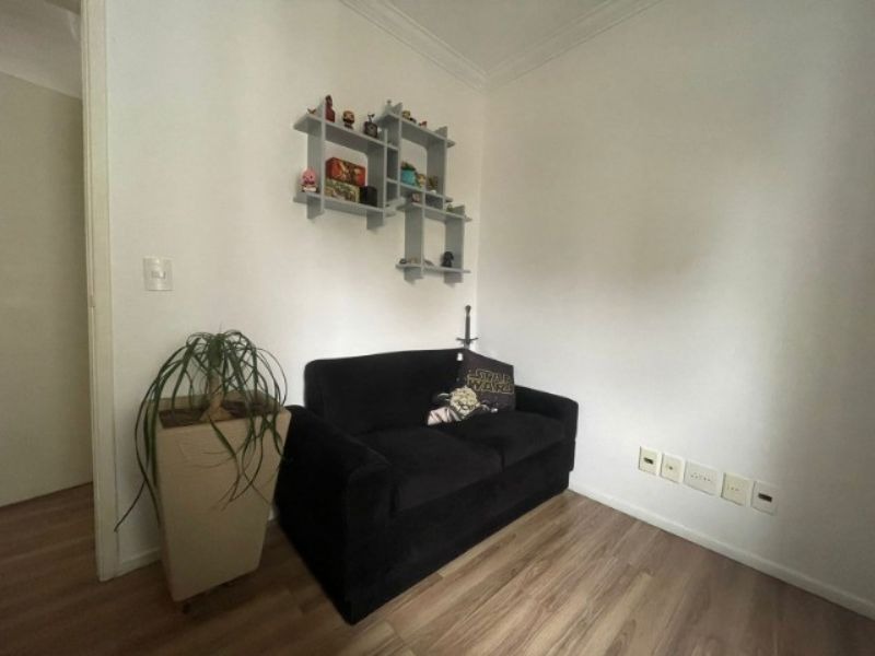 Apartamento à venda com 3 quartos, 110m² - Foto 2