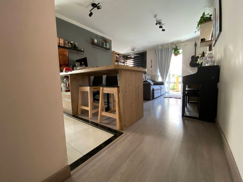 Apartamento à venda com 2 quartos, 52m² - Foto 4