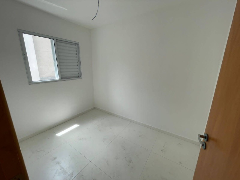 Apartamento à venda com 2 quartos, 40m² - Foto 8