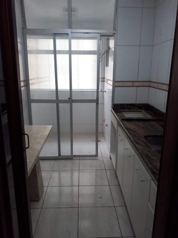 Apartamento à venda com 3 quartos, 56m² - Foto 13