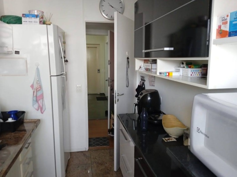 Apartamento à venda com 2 quartos, 56m² - Foto 15