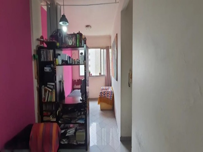 Apartamento à venda com 1 quarto, 55m² - Foto 2