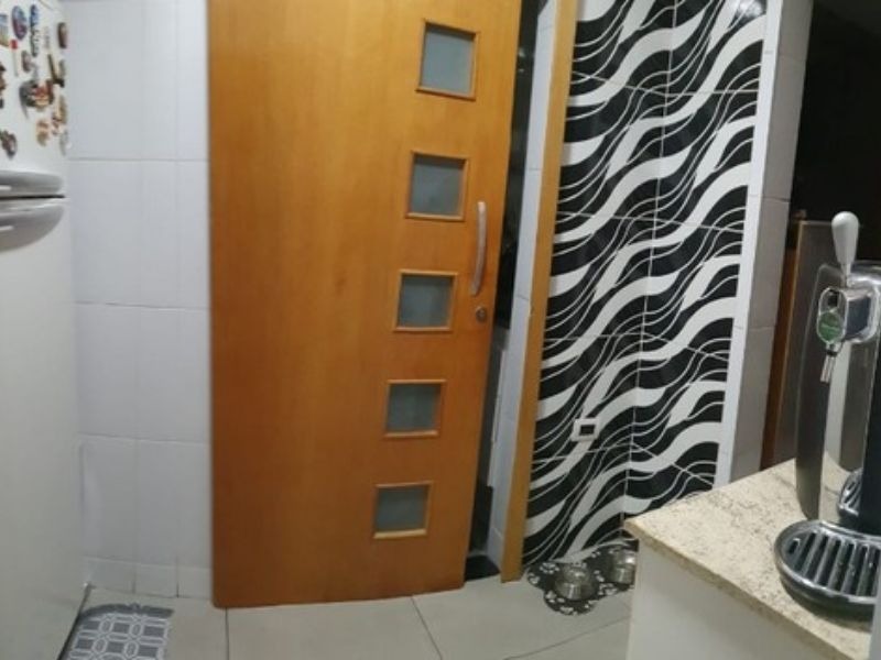 Casa à venda com 3 quartos, 140m² - Foto 11