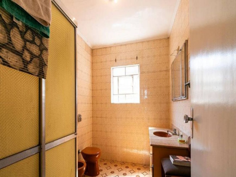 Casa à venda com 6 quartos, 240m² - Foto 12