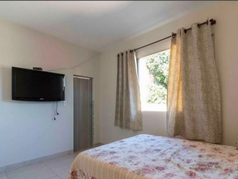 Casa à venda com 4 quartos, 250m² - Foto 5