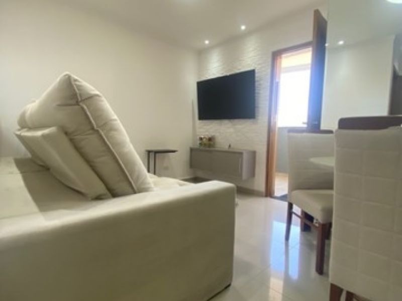 Apartamento à venda com 2 quartos, 45m² - Foto 2