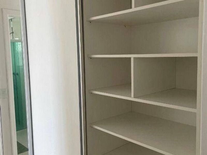 Apartamento à venda com 3 quartos, 133m² - Foto 9