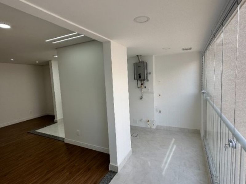 Apartamento à venda com 3 quartos, 74m² - Foto 4