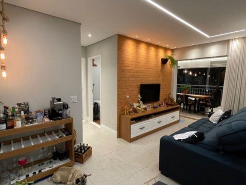 Apartamento à venda com 2 quartos, 70m² - Foto 1