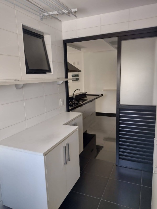 Apartamento à venda com 3 quartos, 97m² - Foto 16