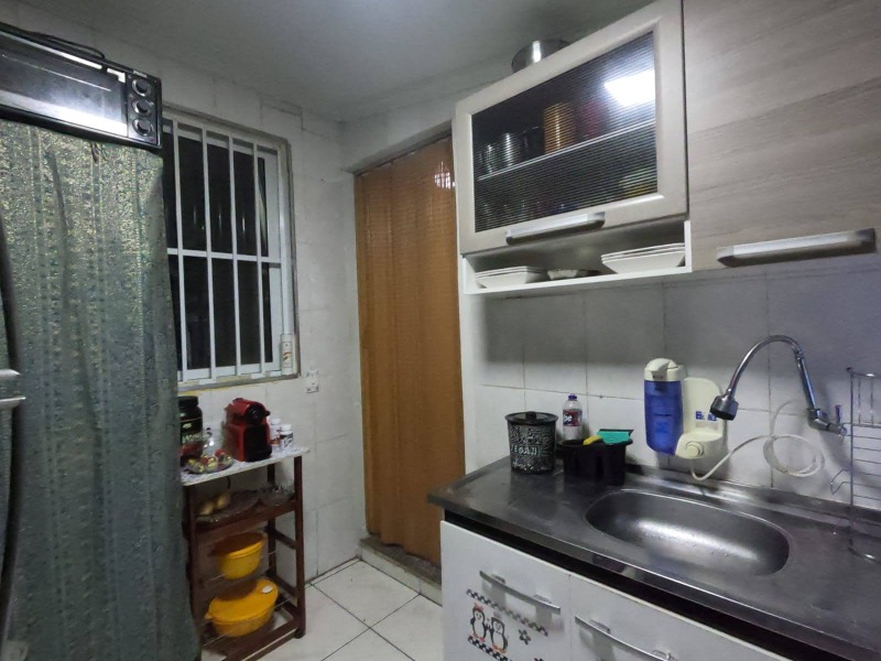 Apartamento à venda com 1 quarto, 60m² - Foto 18