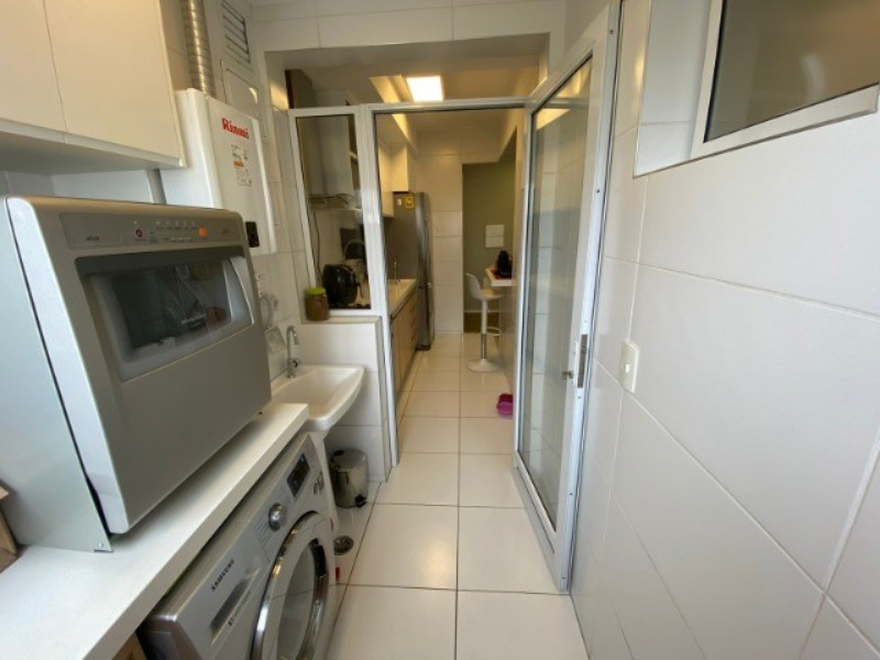 Apartamento à venda com 3 quartos, 72m² - Foto 17