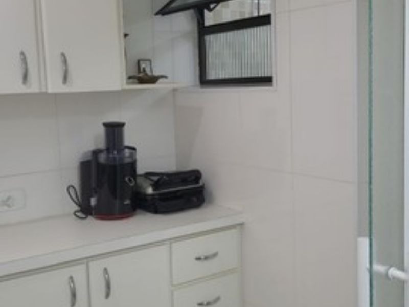 Apartamento à venda com 3 quartos, 74m² - Foto 13