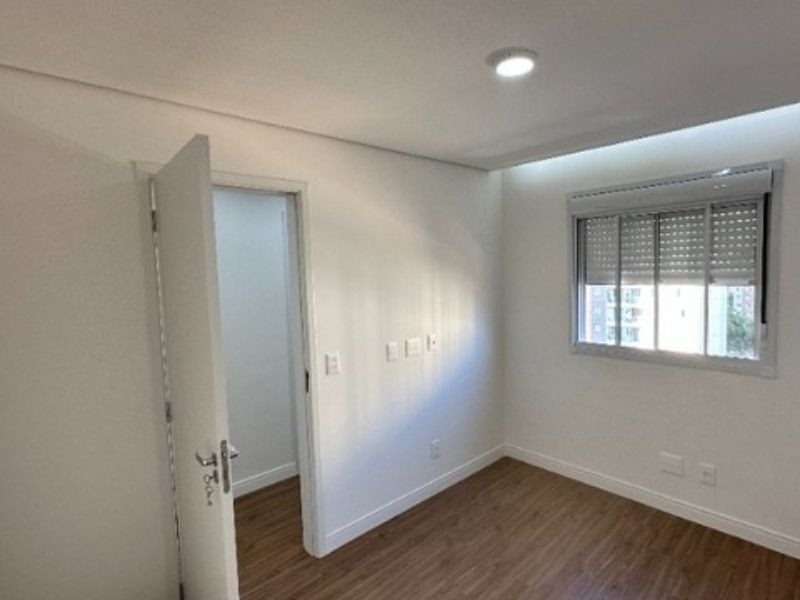 Apartamento à venda com 3 quartos, 74m² - Foto 3