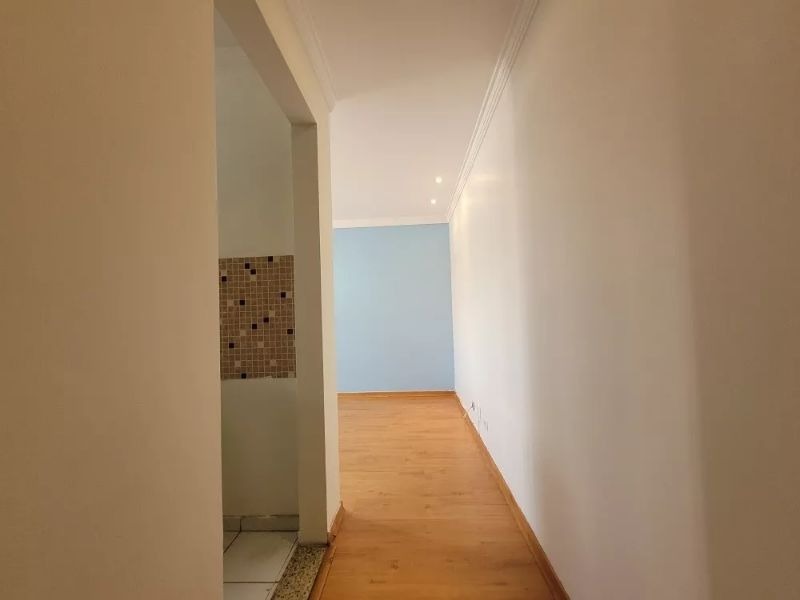 Apartamento à venda com 2 quartos, 60m² - Foto 7