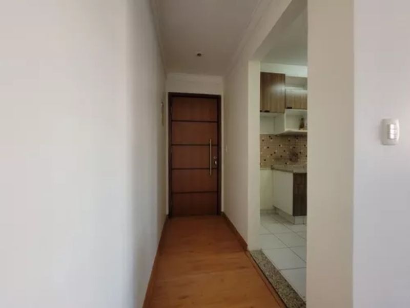 Apartamento à venda com 2 quartos, 60m² - Foto 3