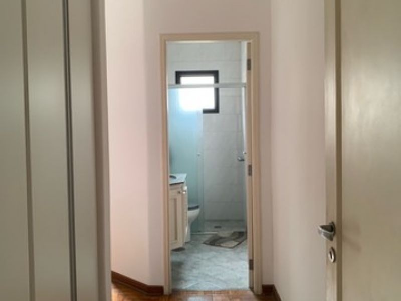 Casa à venda com 3 quartos, 250m² - Foto 17