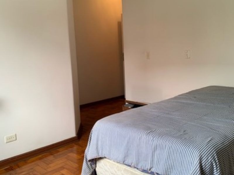 Casa à venda com 3 quartos, 250m² - Foto 9