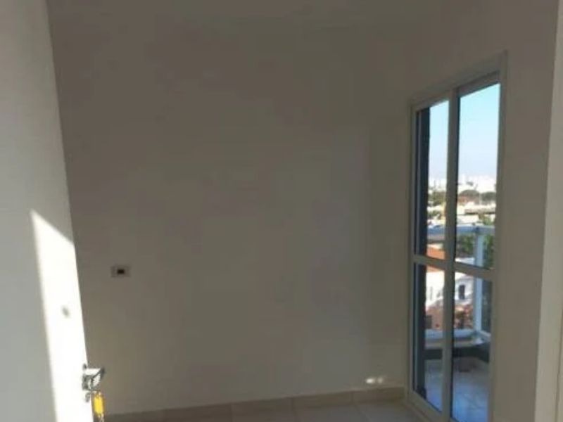 Apartamento à venda com 1 quarto, 34m² - Foto 2