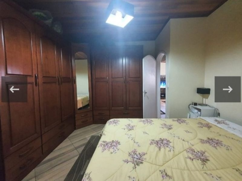 Casa à venda com 2 quartos, 180m² - Foto 7