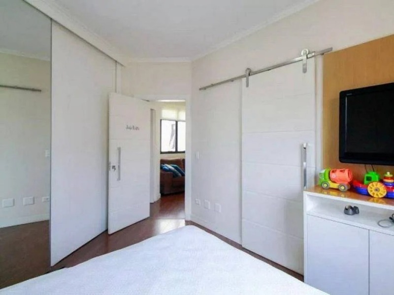 Apartamento à venda com 3 quartos, 201m² - Foto 20