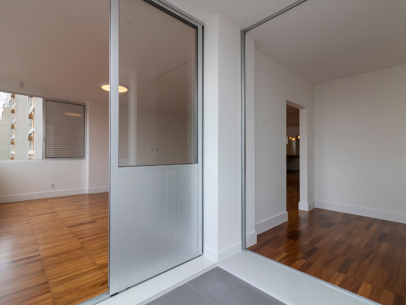 Apartamento à venda com 3 quartos, 270m² - Foto 25