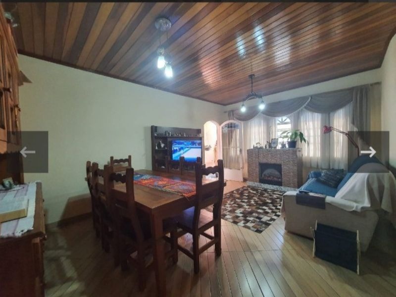 Casa à venda com 2 quartos, 180m² - Foto 5