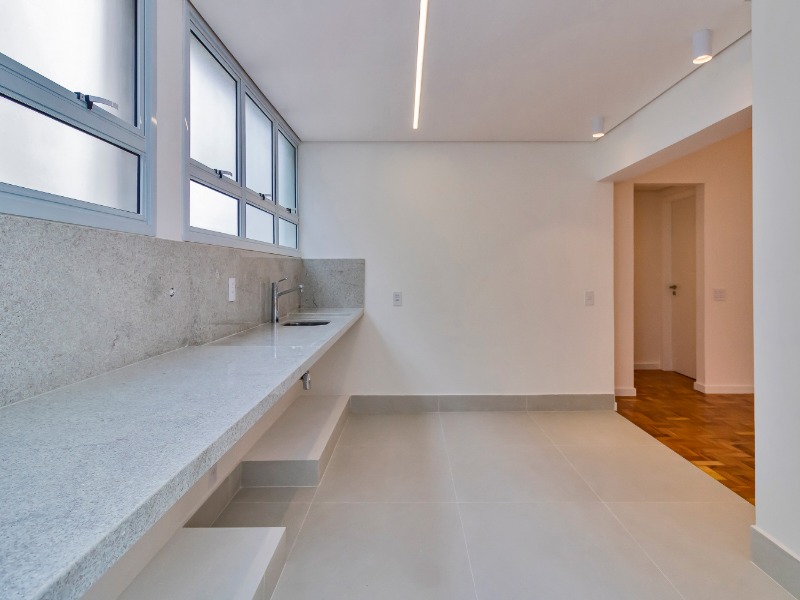 Apartamento à venda com 2 quartos, 87m² - Foto 3