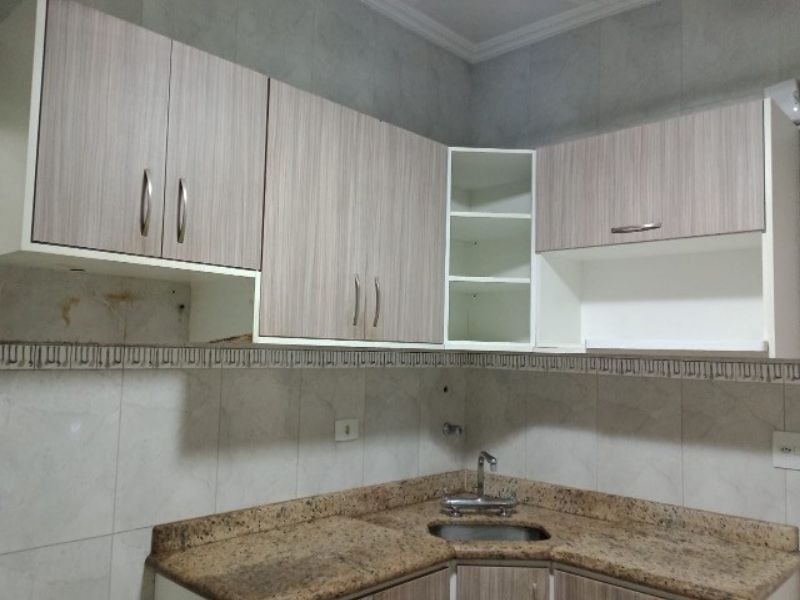 Apartamento à venda com 2 quartos, 79m² - Foto 5