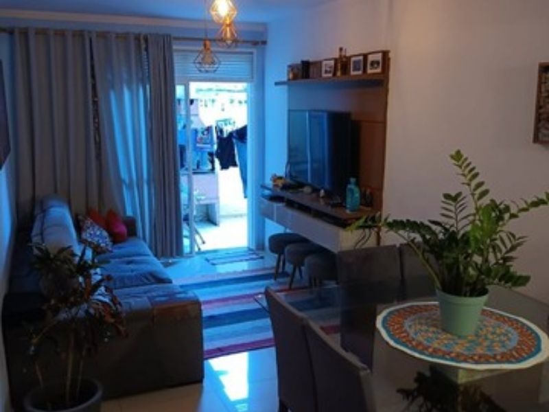 Apartamento à venda com 2 quartos, 90m² - Foto 1