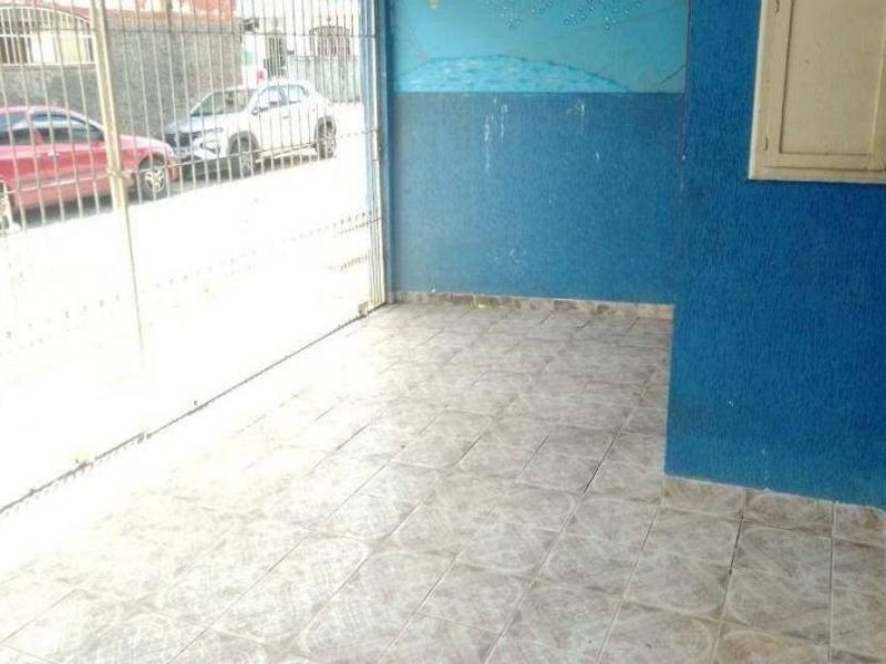 Casa à venda com 3 quartos, 200m² - Foto 12