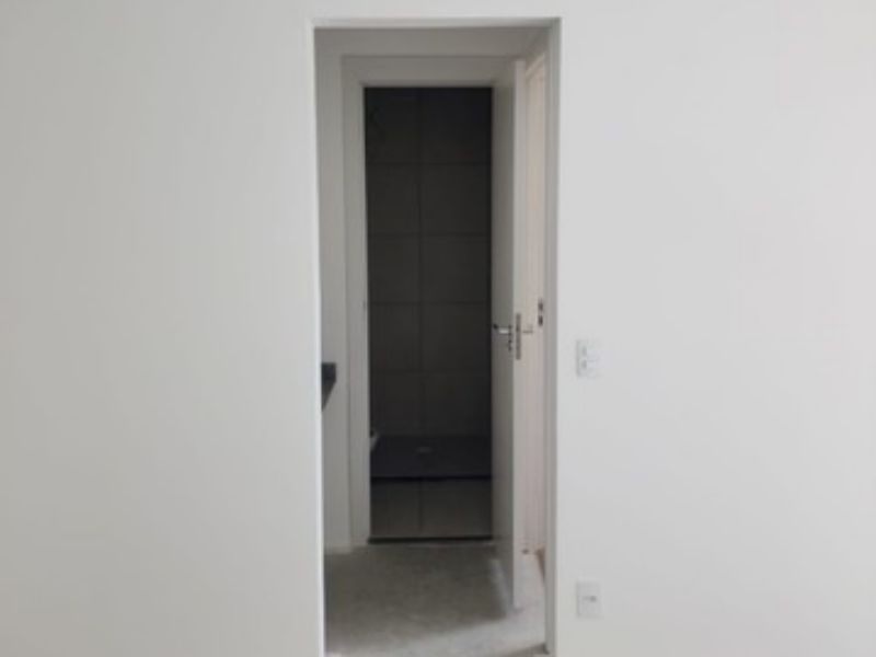 Apartamento à venda com 1 quarto, 30m² - Foto 4