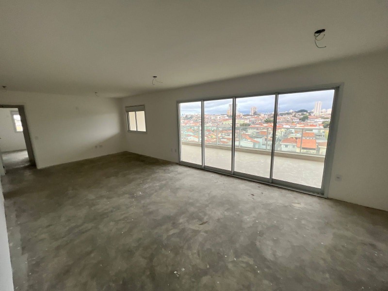 Apartamento à venda com 3 quartos, 167m² - Foto 1