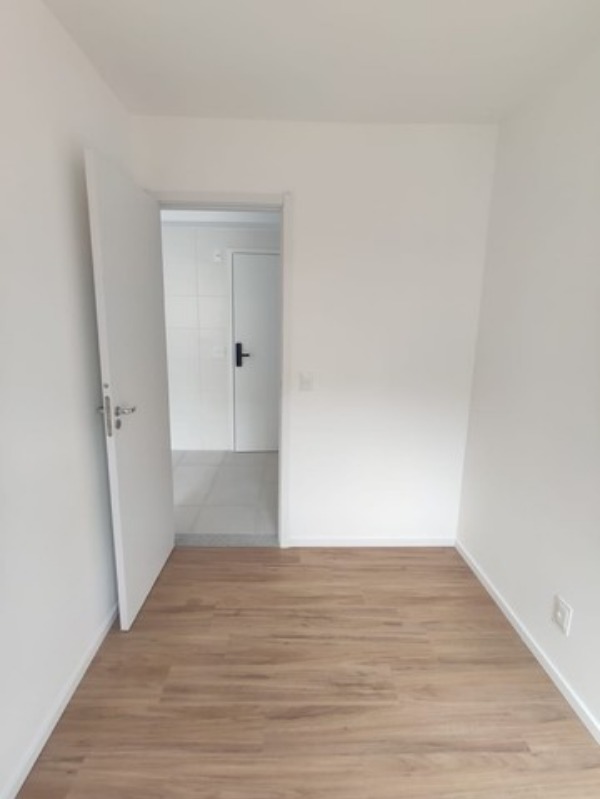 Apartamento à venda com 2 quartos, 37m² - Foto 9