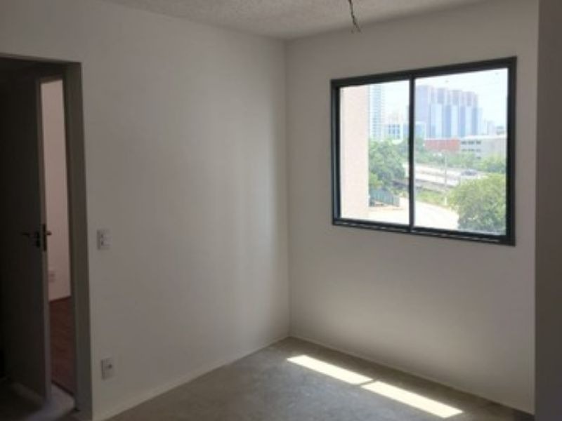 Apartamento à venda com 1 quarto, 30m² - Foto 2