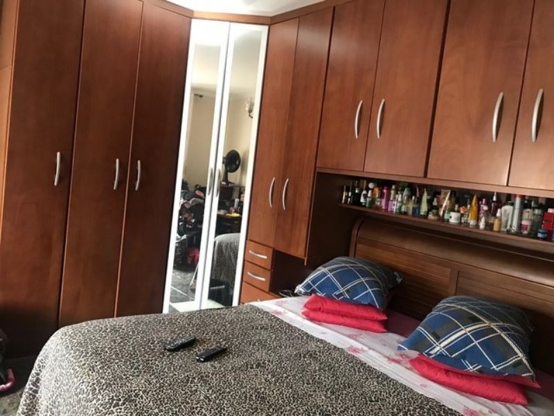 Casa à venda com 3 quartos, 238m² - Foto 9