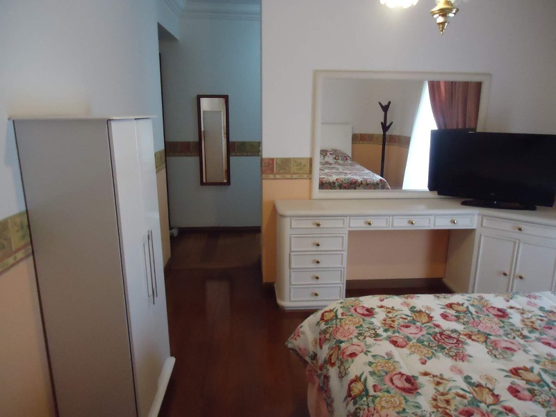 Apartamento à venda com 3 quartos, 183m² - Foto 35