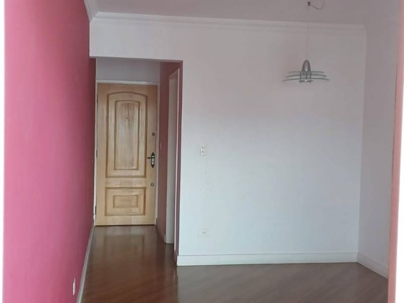 Apartamento à venda com 3 quartos, 67m² - Foto 2