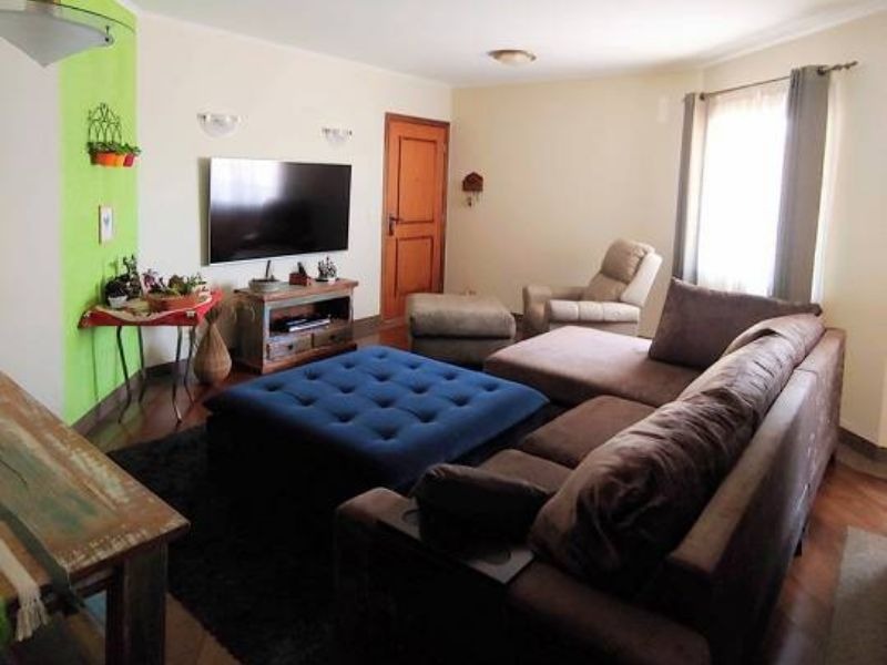 Apartamento à venda com 3 quartos, 135m² - Foto 1