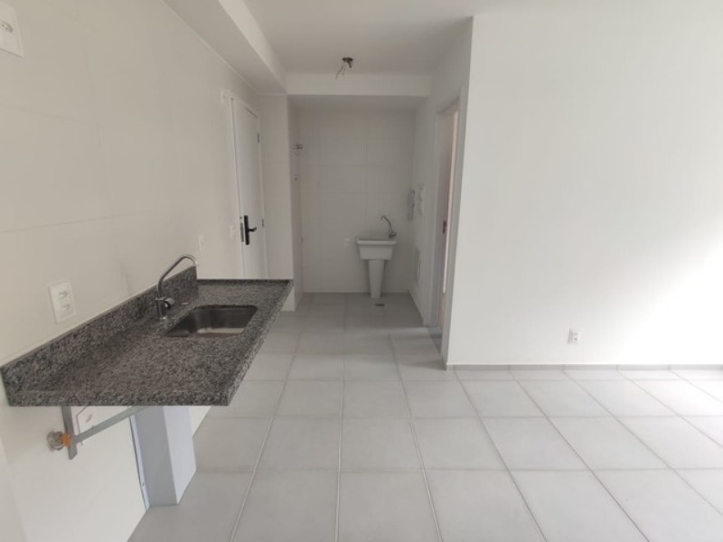 Apartamento à venda com 2 quartos, 37m² - Foto 8